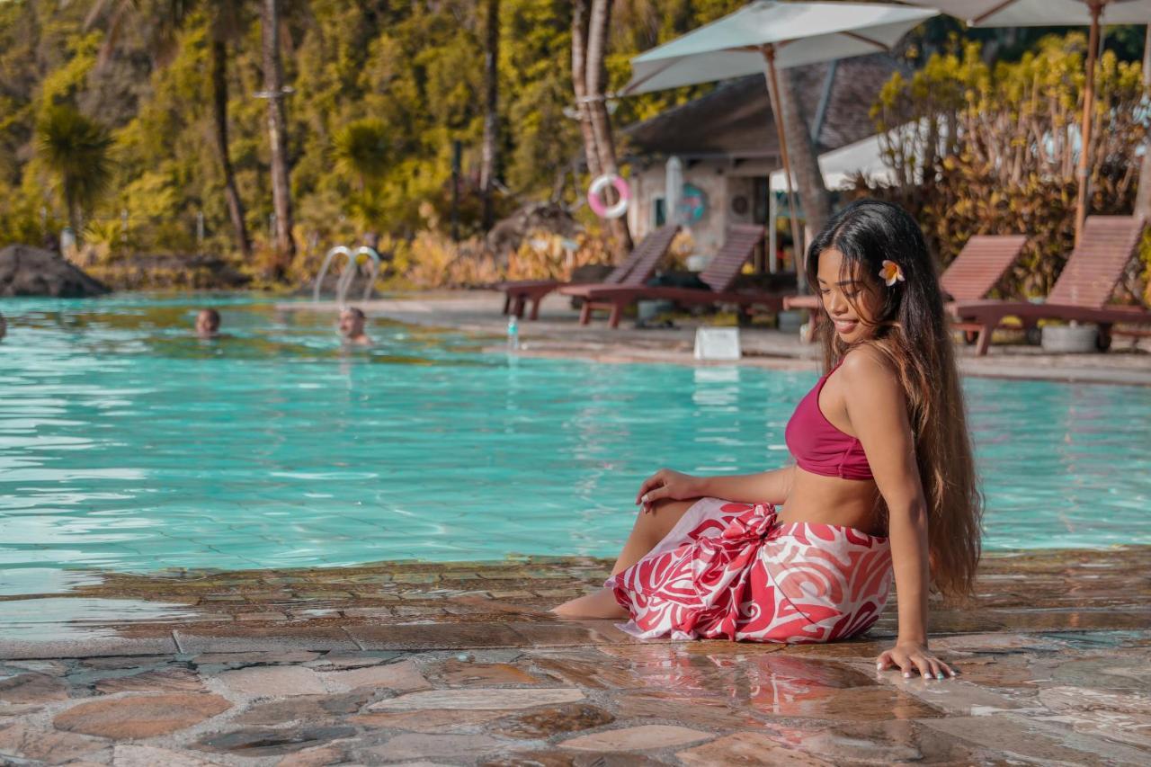 Palau Royal Resort Koror Buitenkant foto