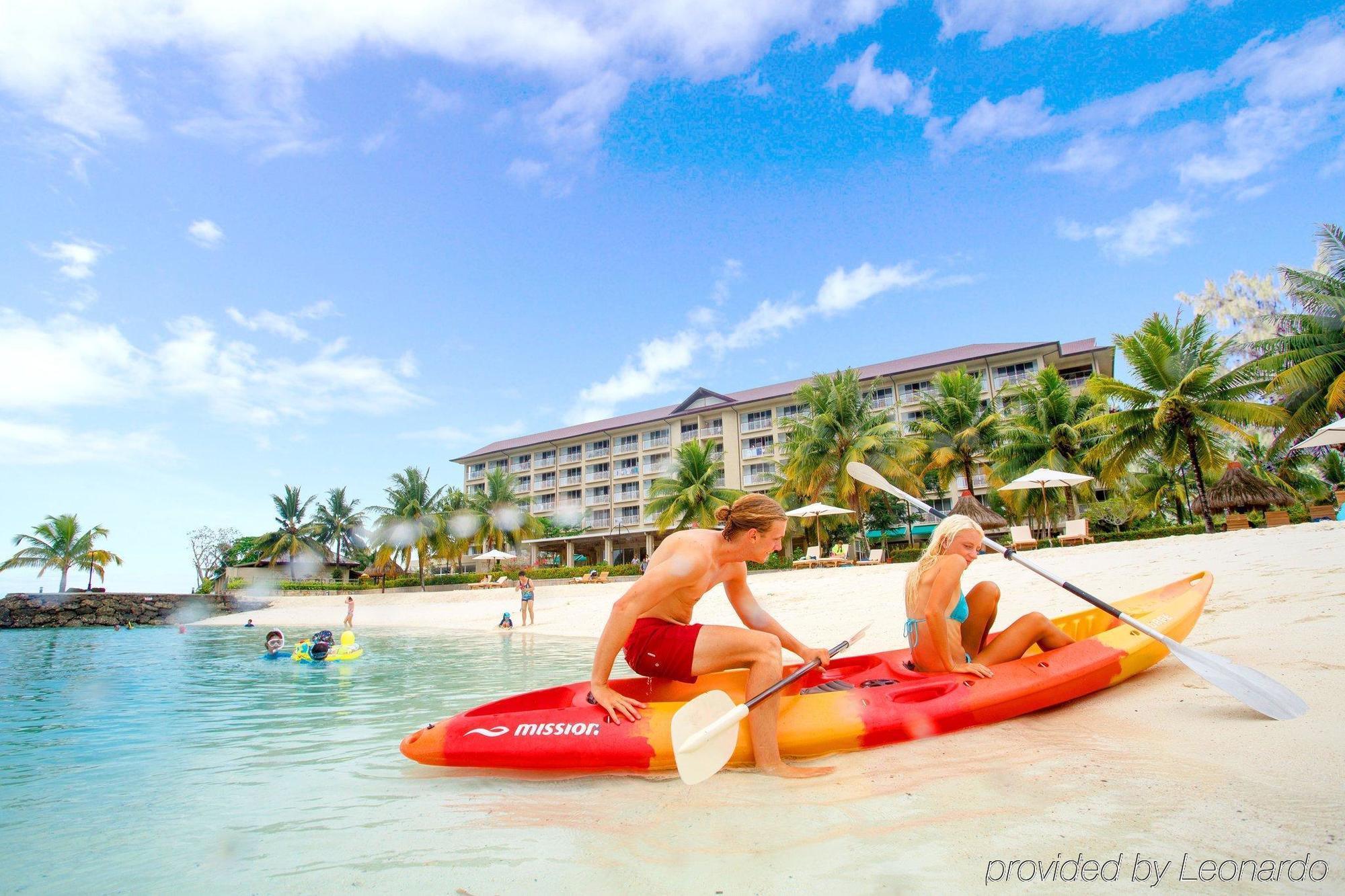 Palau Royal Resort Koror Buitenkant foto