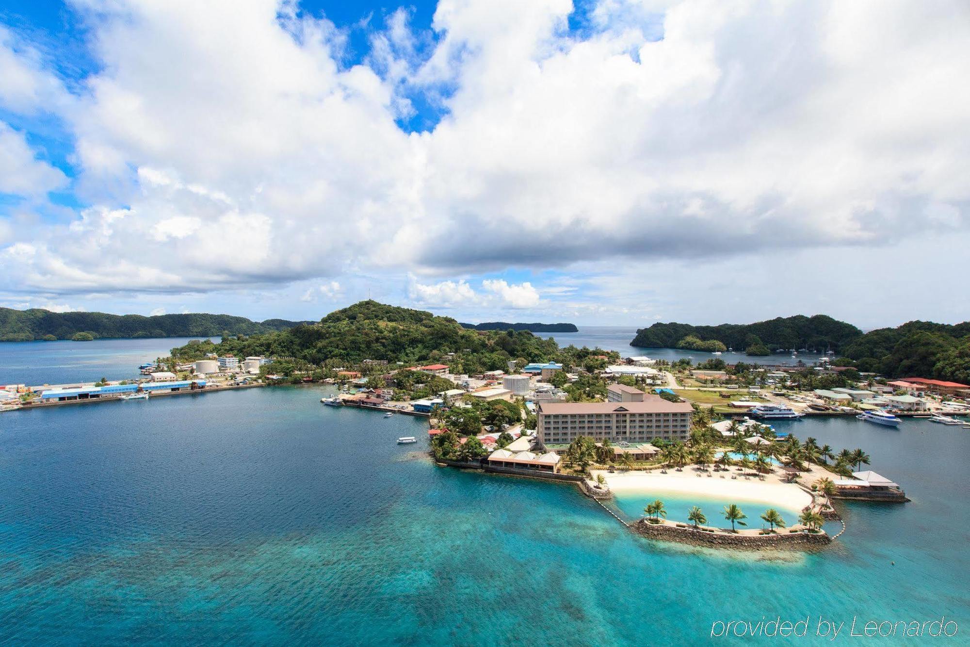 Palau Royal Resort Koror Buitenkant foto